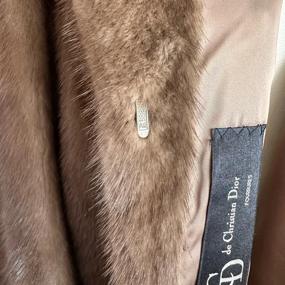 Christian Dior Vintage gorgeous mink - Picture 8 of 9